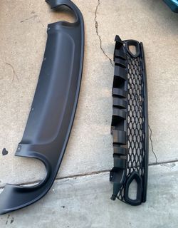 Scat Pack  charger, Grill And rear valance