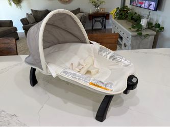 Graco infant bassinet