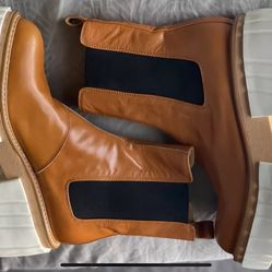 Brown and white leather Stella McCartney Chelsea boots size 8.5