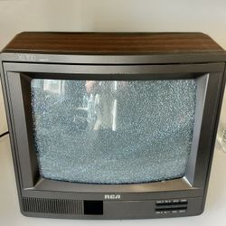 RCA XL 100 CRT 13" TV Coax Model E13155WN Retro Gaming Television