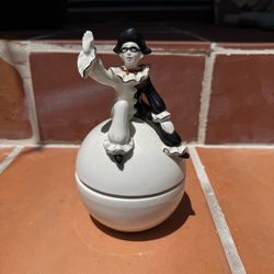 Music box Pierrot clown