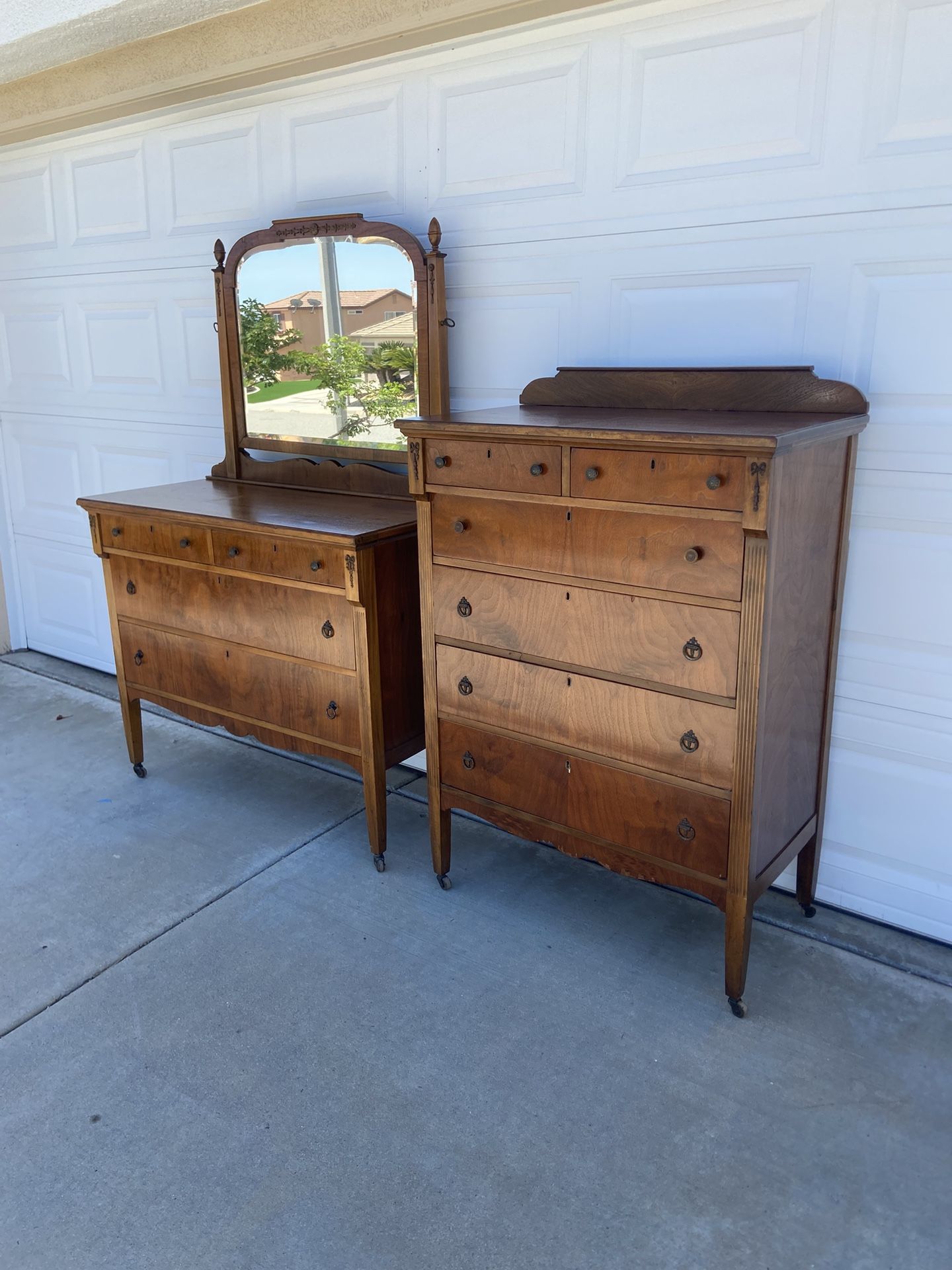 ANTIQUE DRESSERS