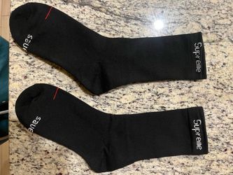Black Supreme Socks