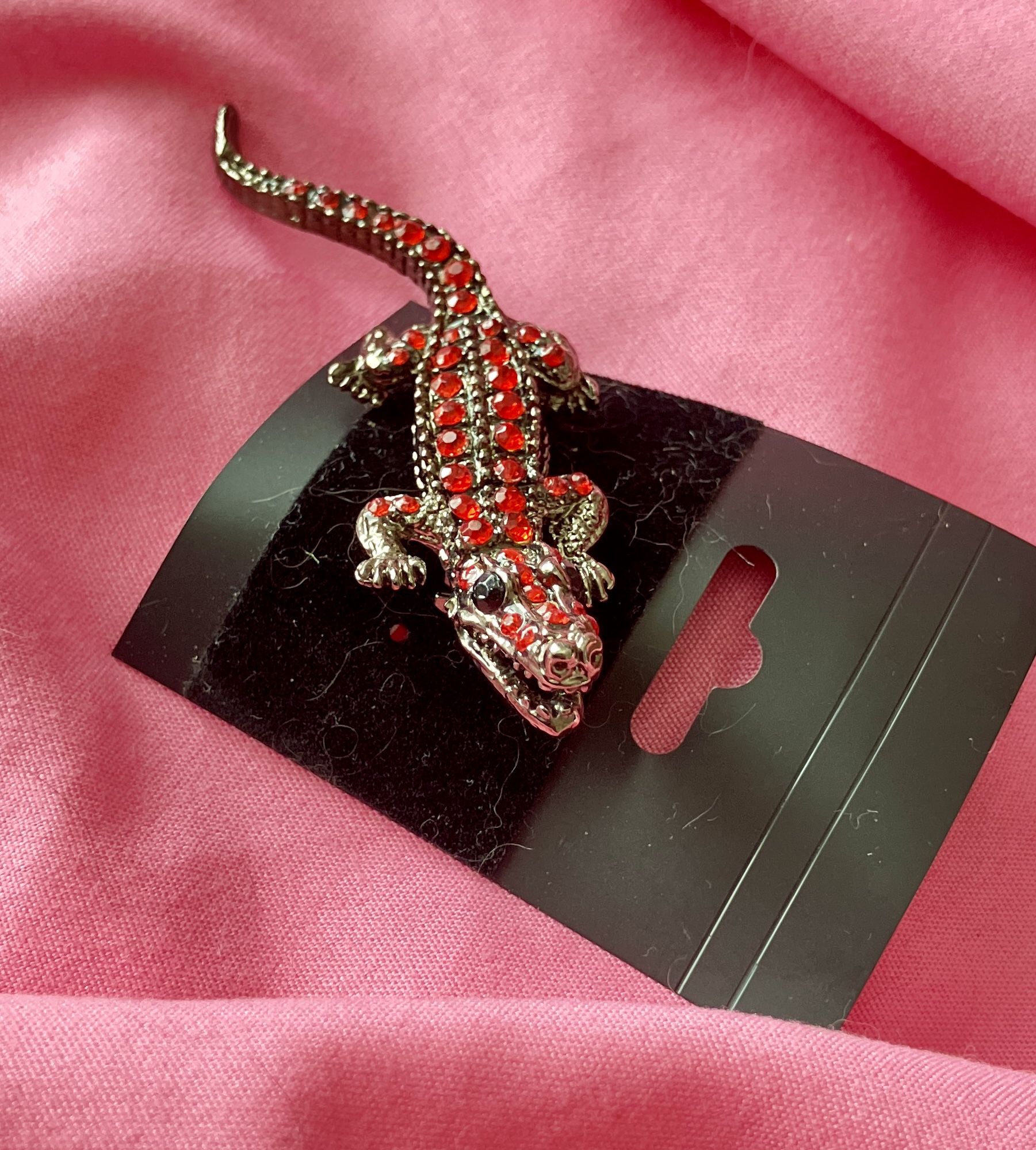 Red Rhinestone Alligator Brooch vintage