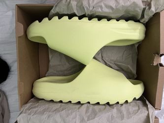 Yeezy Slides Glow Green