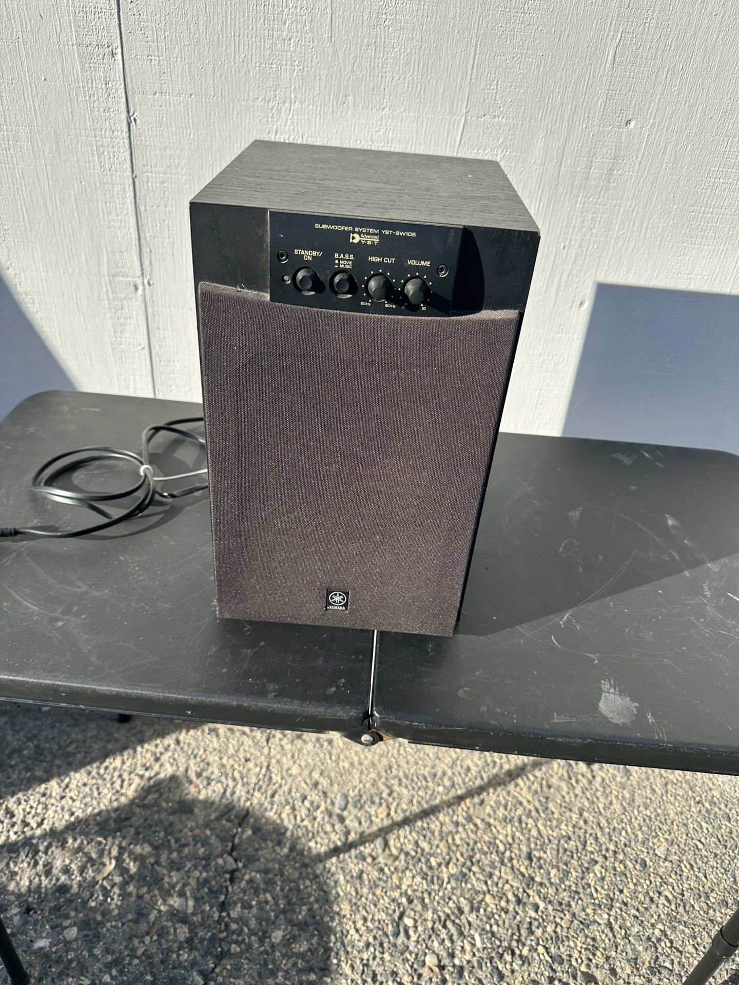 Yamaha YST-SW105 Sub woofer 80 amp for Sale in Oceanside, CA