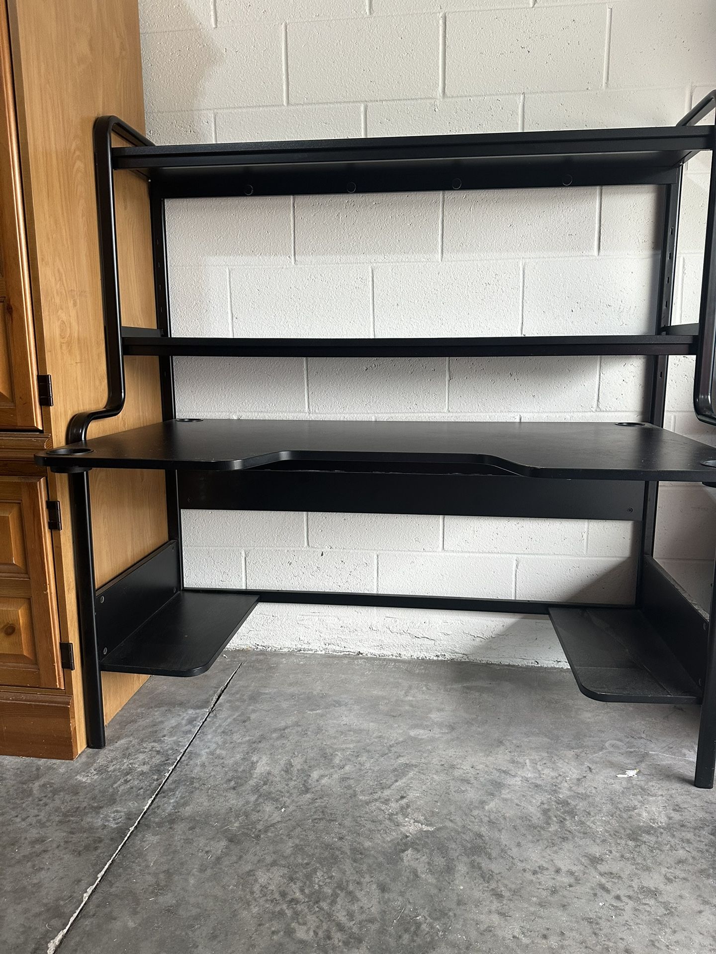 Black Metal computer desk!