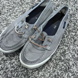 Women’s Size 7.5 Slip-On Sperry’s