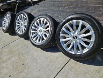 22 inch Escalade stocks