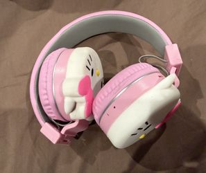 Vintage Hello Kitty Earphones Bendable Work Great
