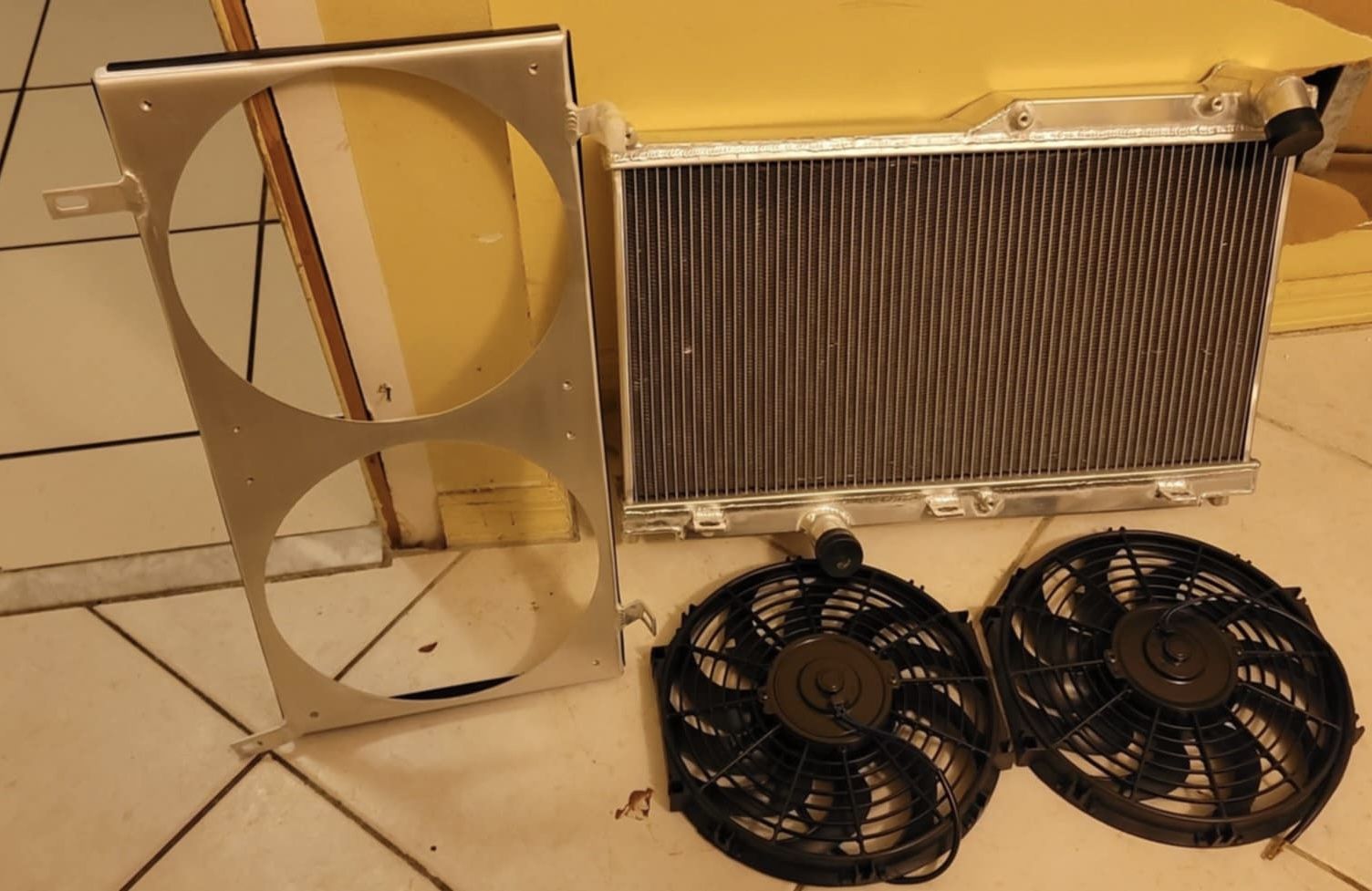 FD Mazda RX7 Radiator with fans and shroud brand new