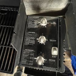 $485 BBQ- WEBER Genesis Silver SS Propane grill - 3 burner 