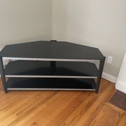 Free TV Stand