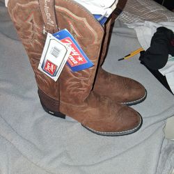 Tony Lama Xt3000 ,size 8 1/2. New $45.00