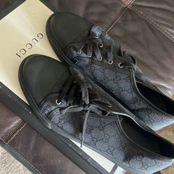 Gucci Monogram Shoes (12)
