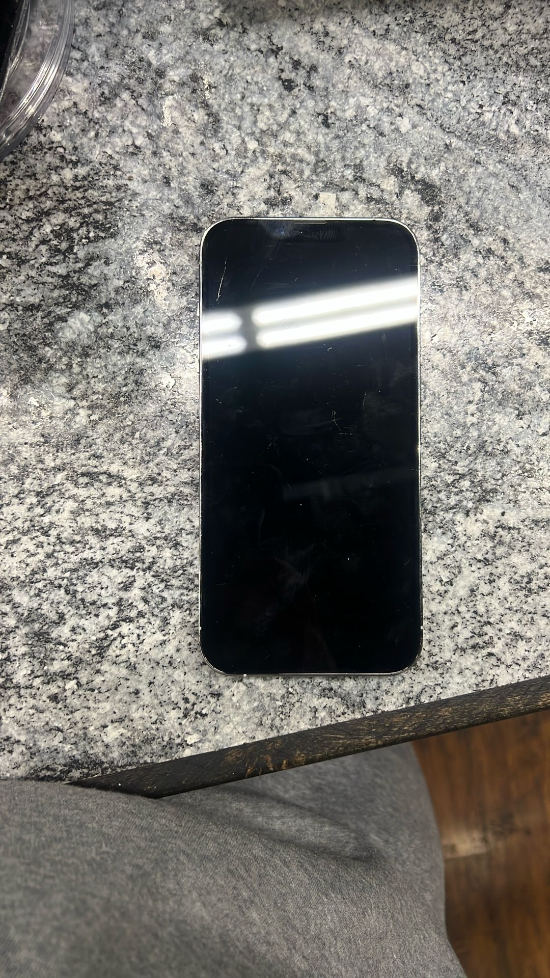 iPhone 13 Pro – iCloud Locked