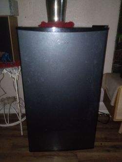 Miny refrigerator