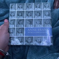 ANNE FRANK BOOK