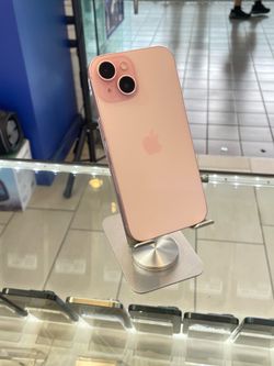 iPhone 15 128GB AT&T Cricket