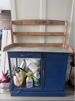 Potting Bench Table with storage