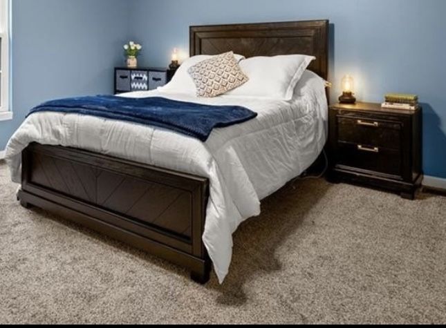 Queen Bedroom Set