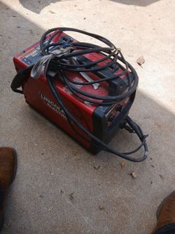 Maquina de soldar marca lincoln 140 buenas Condiciones $450