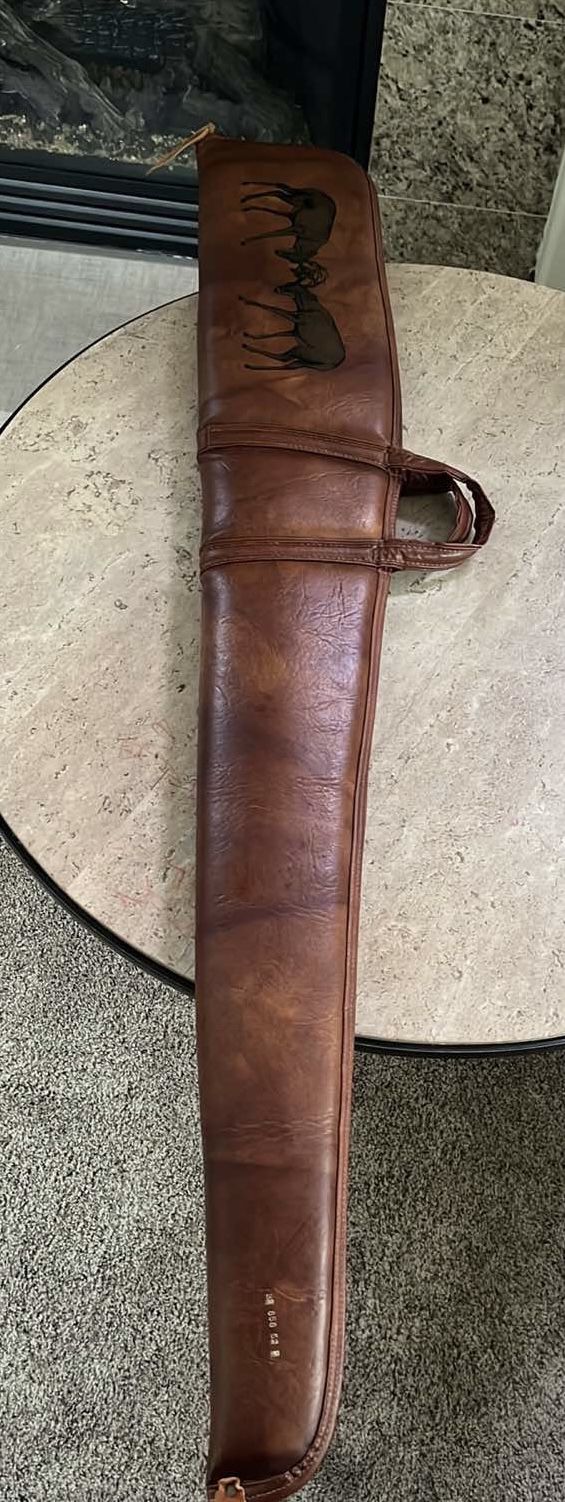 Leather gun case