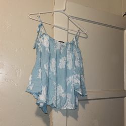 Used Women’s Forever 21 Shirt Size Medium