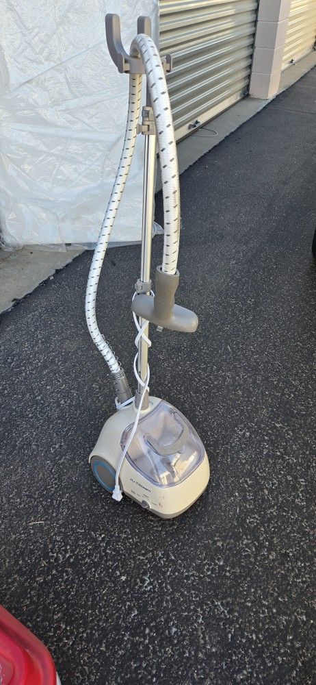 Clothes Steamer
