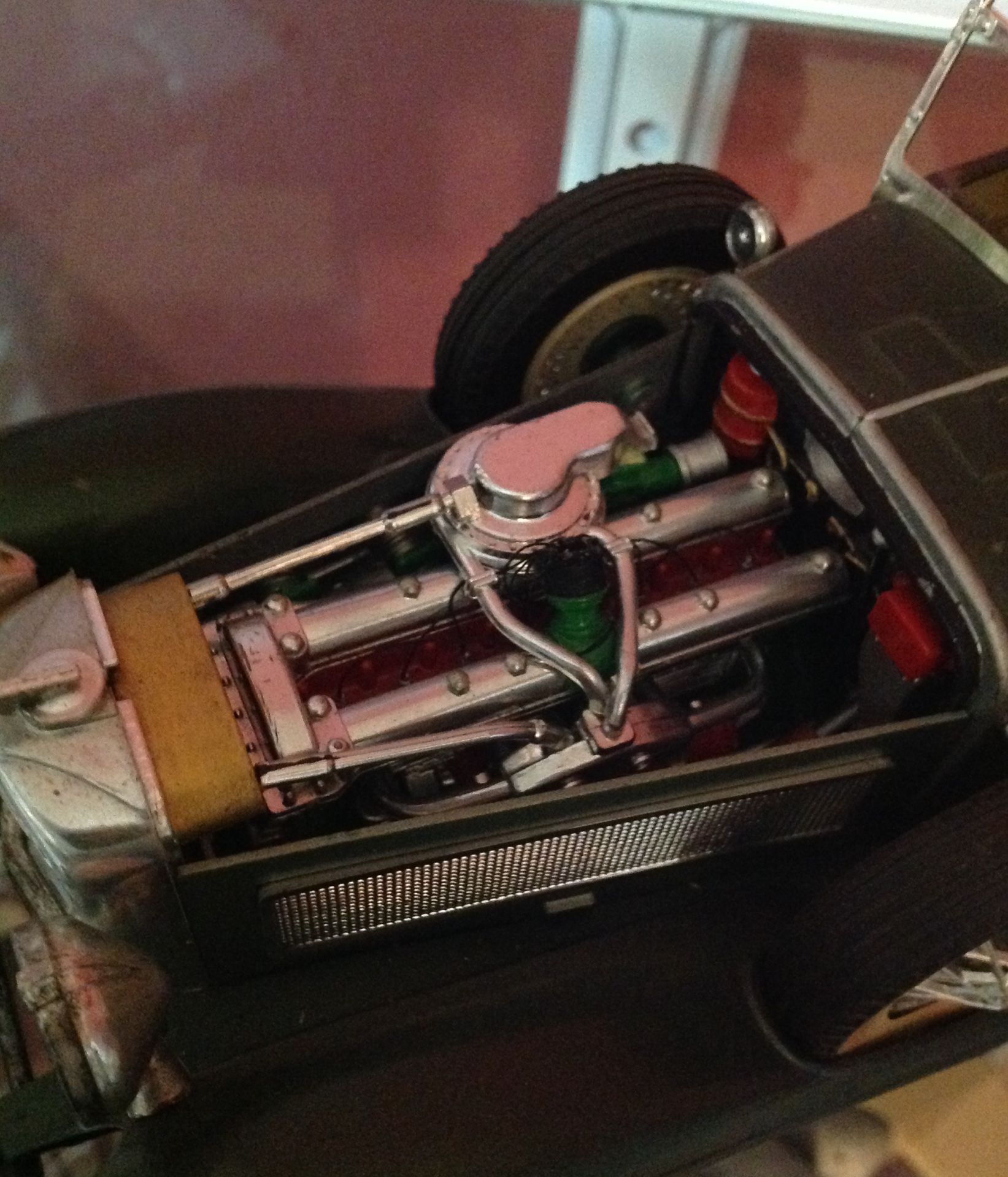 VINTAGE (HUBLEY) METAL CAR MODEL KIT 1/18 made in USA "SJ DUESENBERG