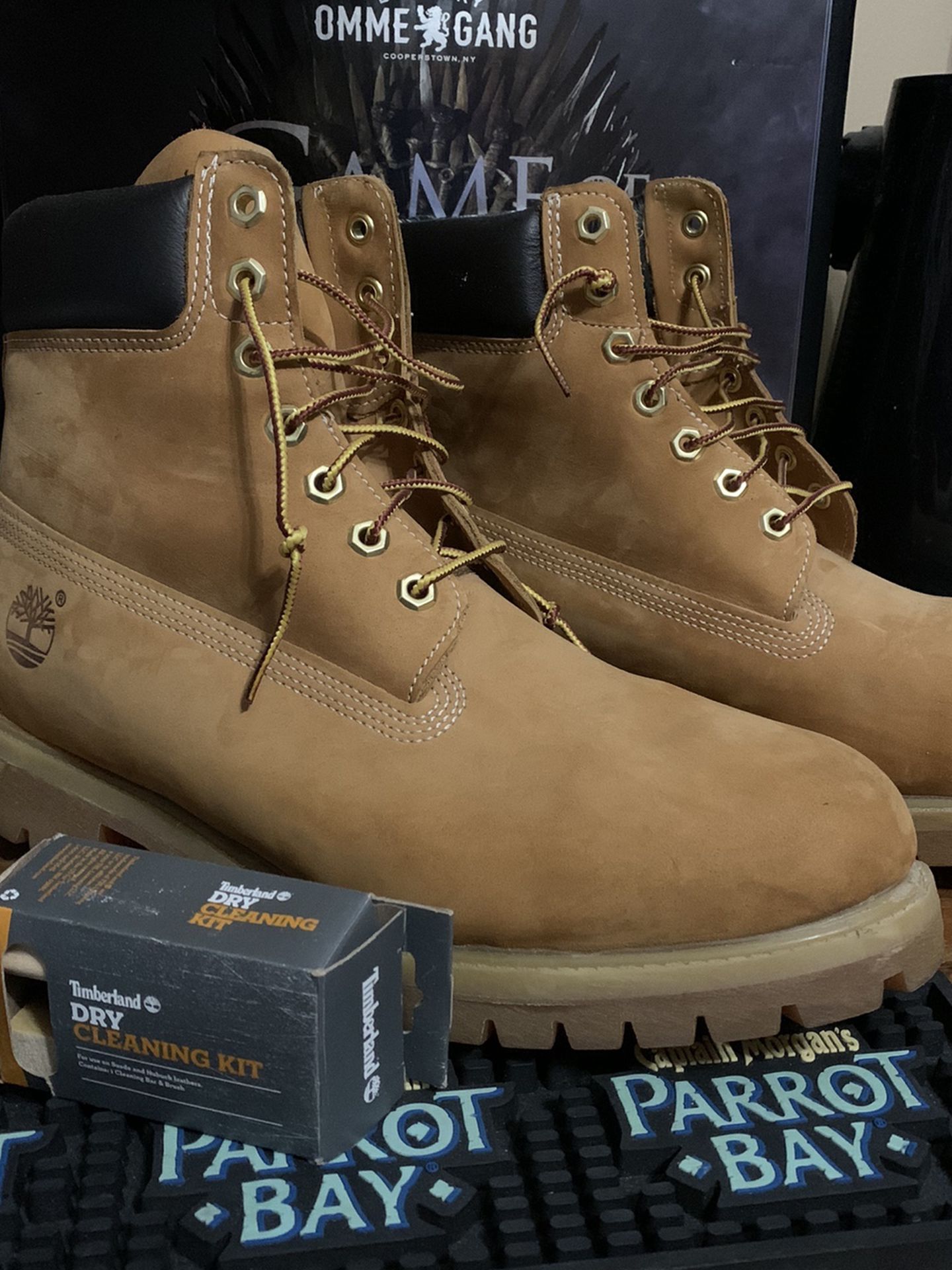 TIMBERLAND MEN'S 6-INCH PREMIUM WATERPROOF BOOTS - BUTTERS // BRAND NEW + TIMBERLAND BRAND CLEANER
