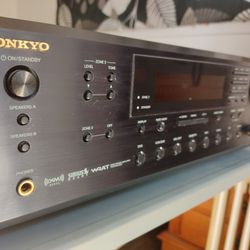 Onkyo Stereo Receiver No Remote control. Model Tx8555