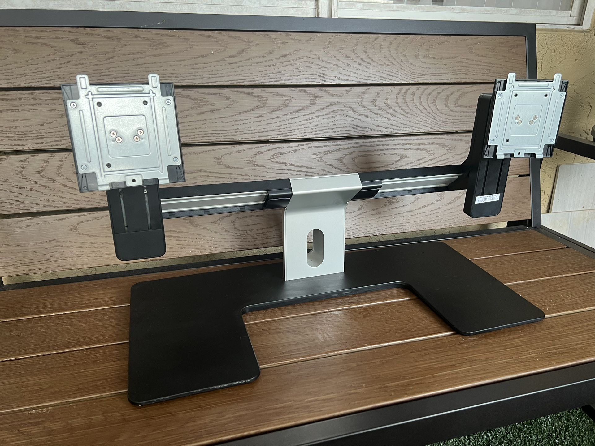 Dell MDS14 Dual Monitor Stand (5TPP7), Black/Silver