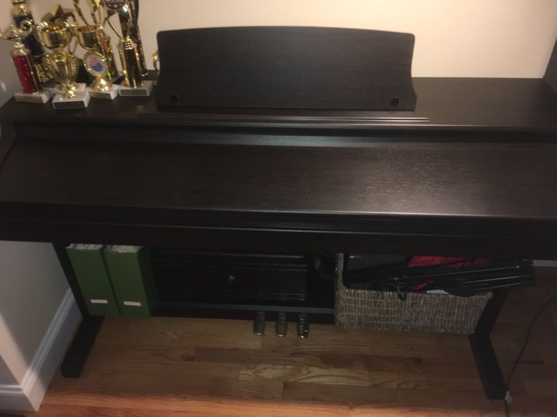 Viscount Verona digital piano, weighted keyboard