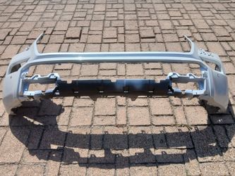 2023-2026 Toyota Sequoia Front  Bumper Pearl White OEM