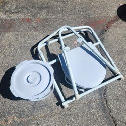 Mobile Commode
