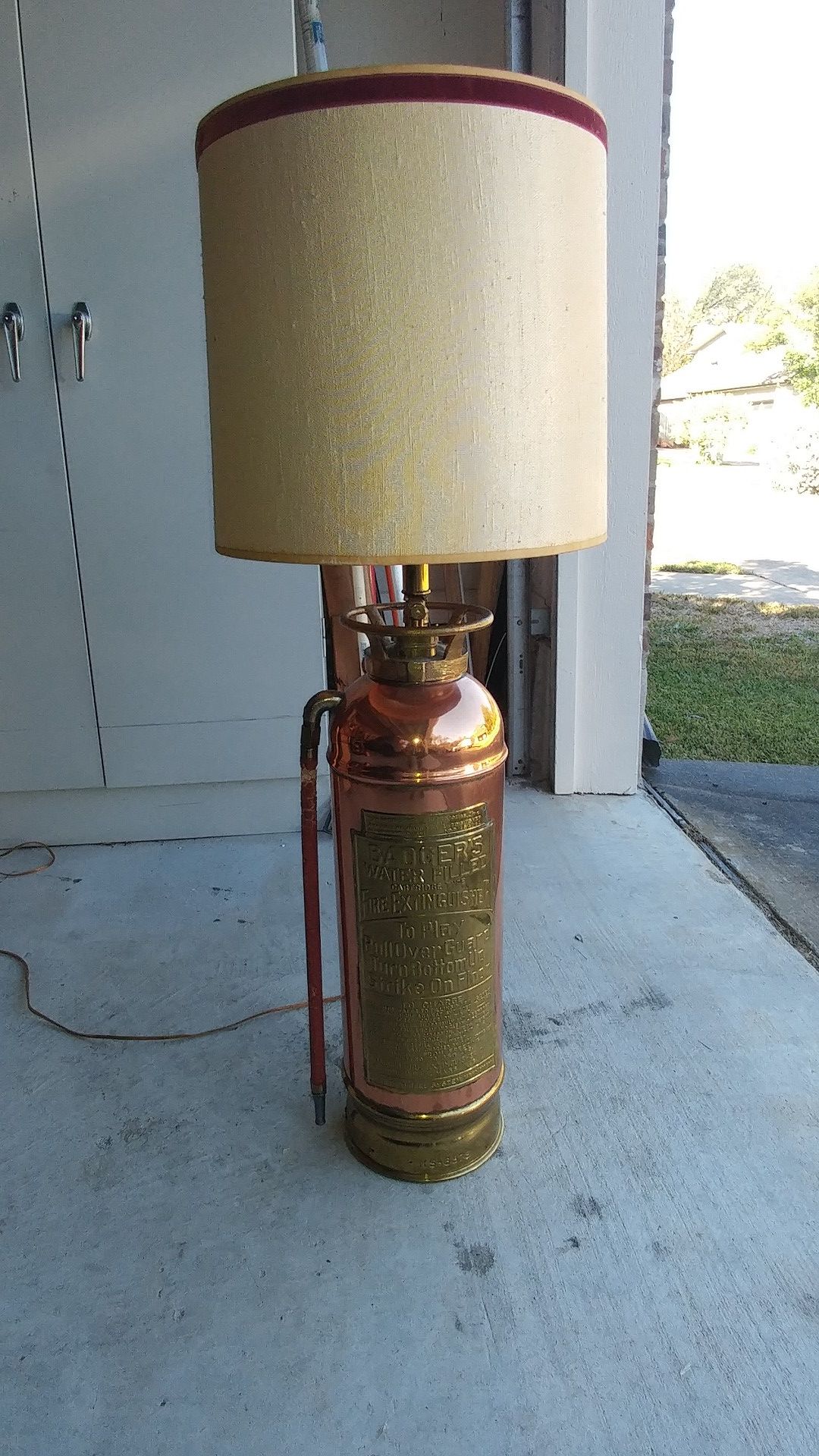 Badger Antique Fire Extinguisher Lamp