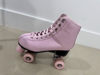 Roller Skates Baby Pink!