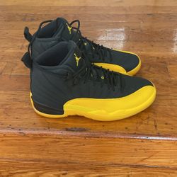 Black And Yellow Jordan 12s Size 7.5