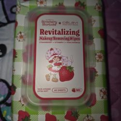 Strawberry 🍓 Shortcake Facial Wipes 