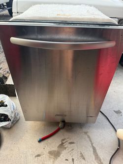 Kitchen aid dishwasher