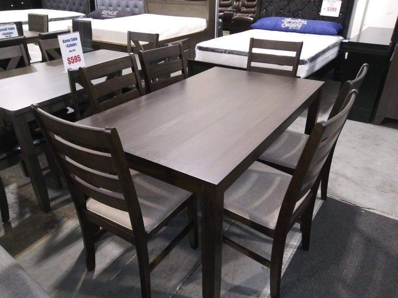 Table and six chairs Brand.New $39 Down / Same day delivery available 🚛