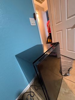 Mini fridge