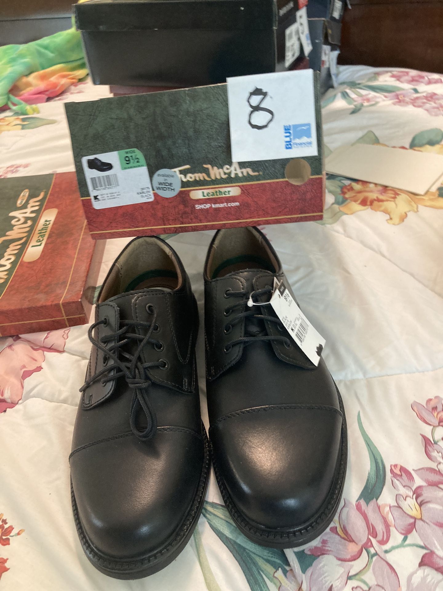 New Tom McCann Leather Shoes Size 9 1/2 W