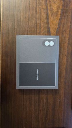 Samsung Galaxy Z Fold8 Ultra 256GB New Sealed
