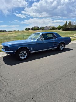 1967 ford mustang v8 stick shift