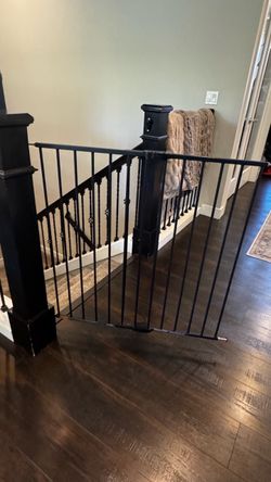 Black Metal Baby Safety Gate