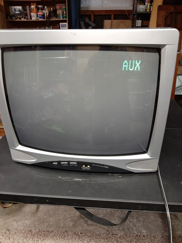 19 inch CRT TV for Sale in Renton, WA OfferUp