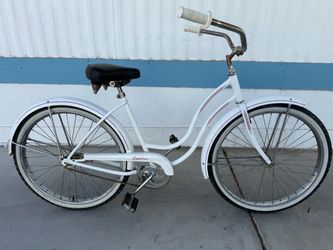 26” Vintage Schwinn Cruiser Bicycle