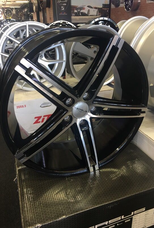 20" inch versus racing vs453 Black machine face wheels only